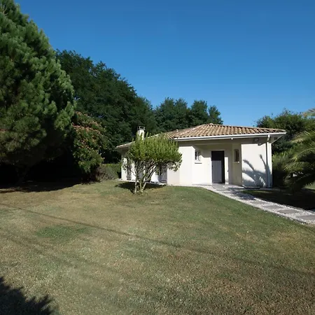 Сasa de vacaciones Maison Au Calme Proche Océan Queyrac